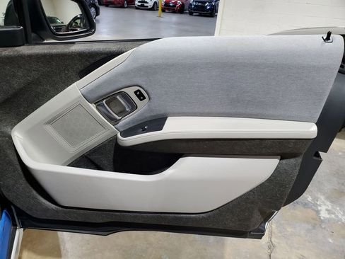 Used 2015 BMW i3 w/ Range Extender image 16