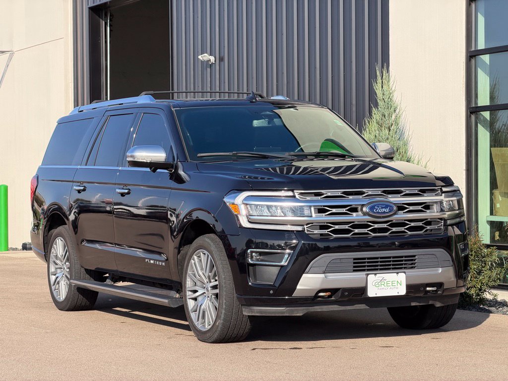 Used 2022 Ford Expedition Max Platinum AWD/4WD image 3