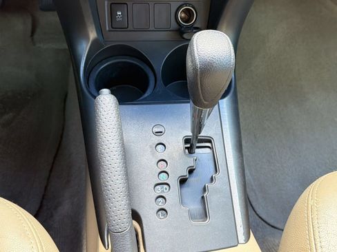 Used 2012 Toyota RAV4 FWD image 25