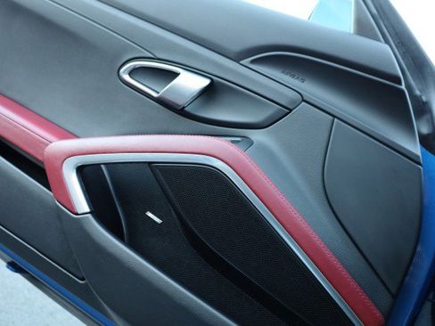 Used 2017 Porsche 718 Cayman image 37