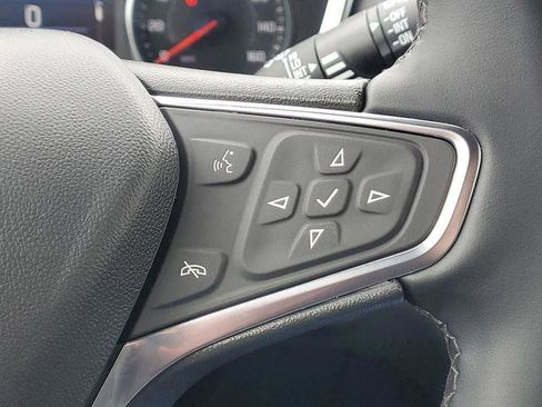 Used 2024 Chevrolet Equinox LT image 12