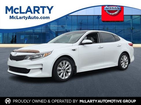 Used 2018 Kia Optima EX w/ Premium Package image 1