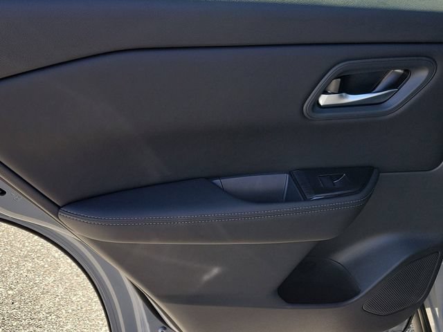 New 2026 Nissan Rogue SV w/ Cold Weather Package FWD image 26