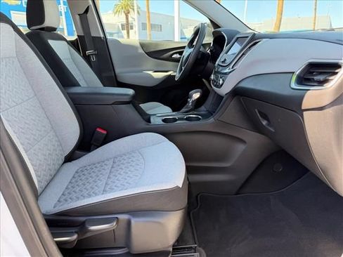 Used 2023 Chevrolet Equinox LS w/ Driver Confidence II Package FWD image 12
