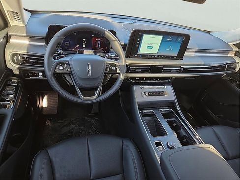 New 2026 Lincoln Aviator 2WD image 11