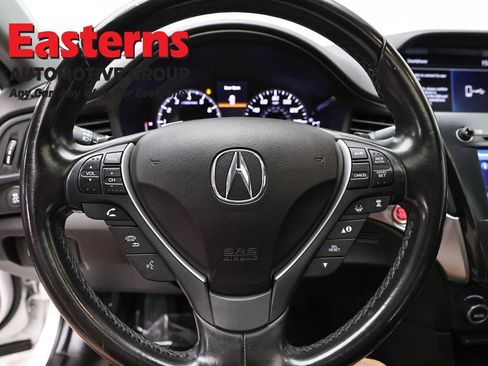 Used 2020 Acura ILX w/ Premium Package image 10