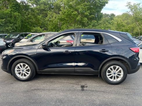 Used 2021 Ford Escape SE w/ Convenience Package AWD/4WD image 2