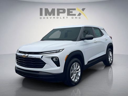 New 2026 Chevrolet TrailBlazer LS FWD image 1