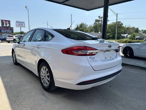 Used 2017 Ford Fusion S FWD image 6