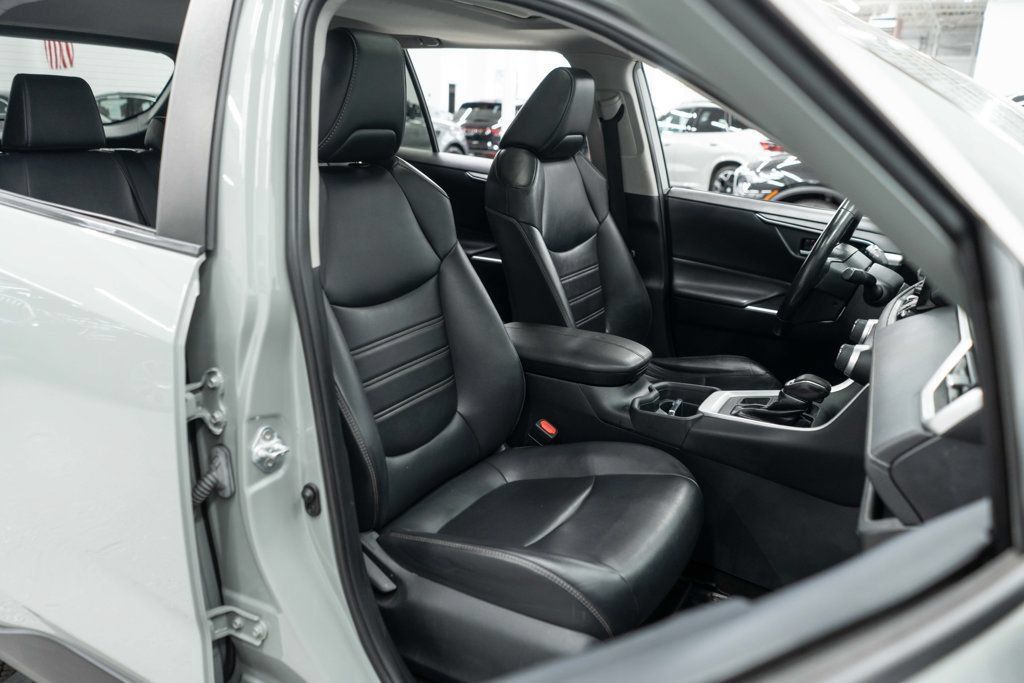 Used 2019 Toyota RAV4 XLE Premium AWD/4WD image 11