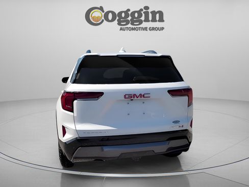 New 2026 GMC Terrain AT4 w/ Convenience Package III image 9