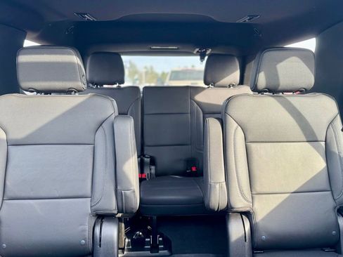 Used 2022 Chevrolet Tahoe Z71 w/ Luxury Package image 27