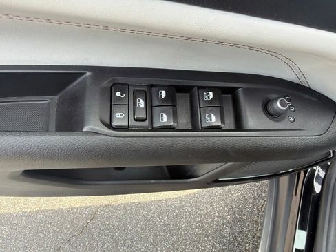Used 2024 Jeep Compass Limited AWD/4WD image 35