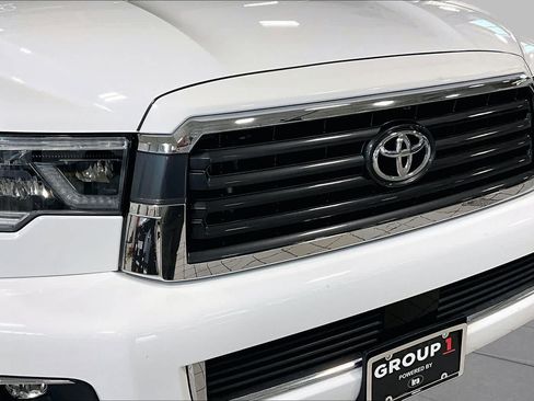 Used 2020 Toyota Sequoia Limited w/ Safety & Convenience Package AWD/4WD image 30