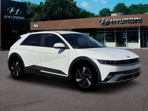 New 2026 Hyundai Ioniq 5 SEL image 16