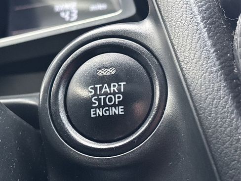 Used 2018 Toyota Yaris iA image 29