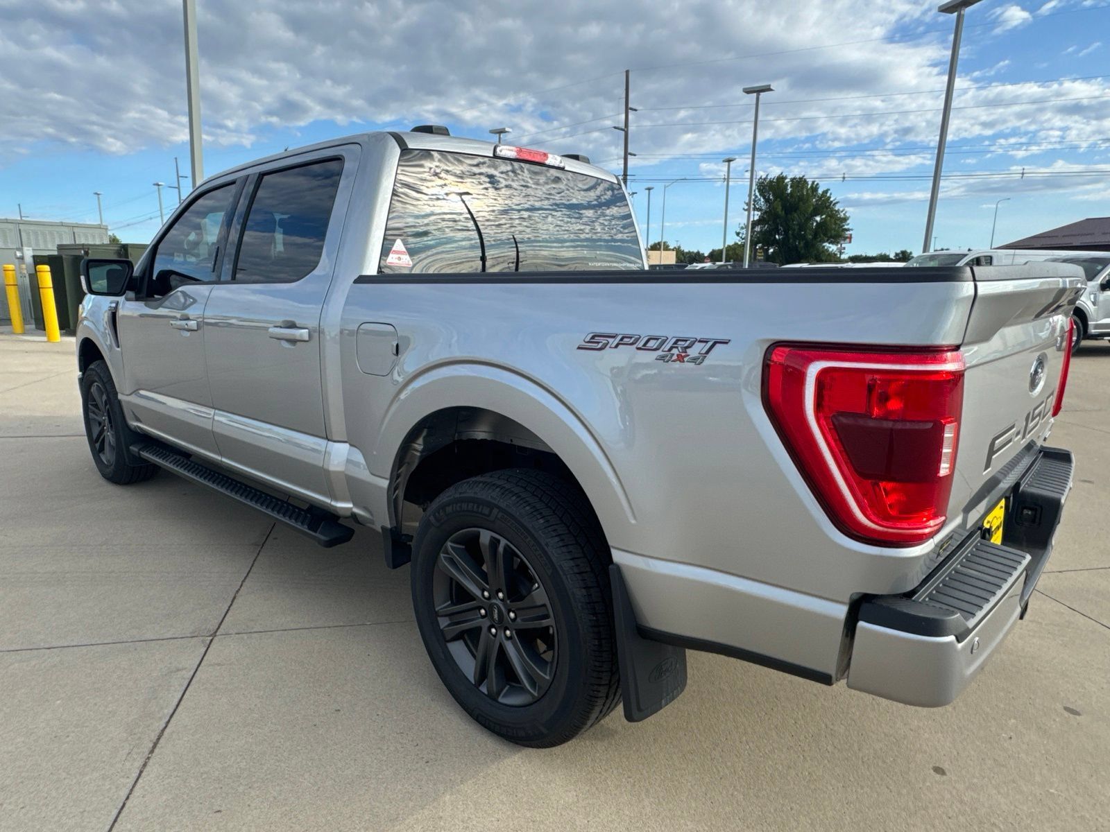 Certified 2023 Ford F150 XLT AWD/4WD image 5