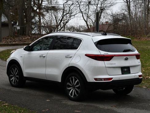 Used 2017 Kia Sportage EX w/ EX Technology Package AWD/4WD image 6