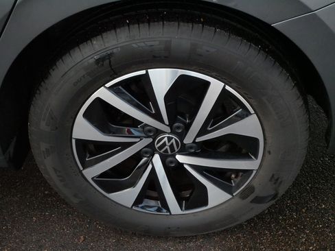 Used 2024 Volkswagen Jetta S image 15