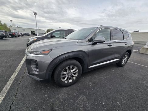 Used 2020 Hyundai Santa Fe SEL image 4