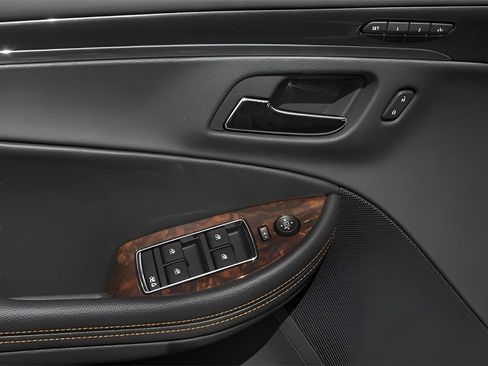 Used 2014 Chevrolet Impala LT FWD image 60