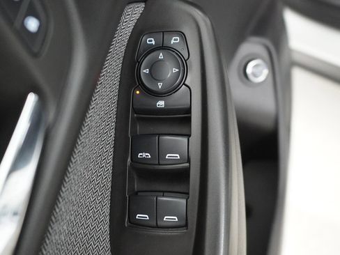 Used 2025 Chevrolet TrailBlazer LT w/ Convenience Package FWD image 15
