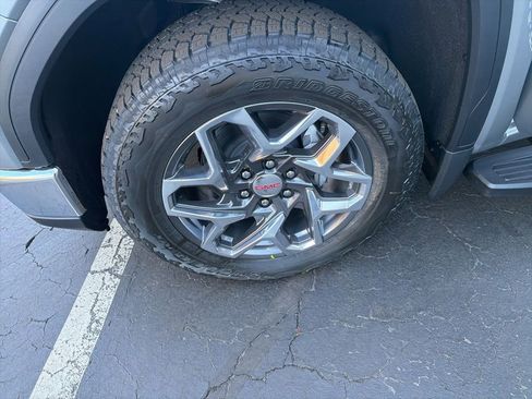 New 2026 GMC Sierra 1500 SLT w/ SLT Premium Plus Package image 14