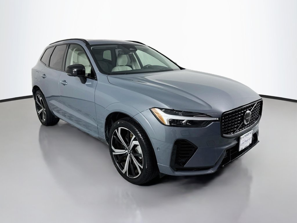 Used 2024 Volvo XC60 T8 Ultimate w/ Climate Package AWD/4WD image 7