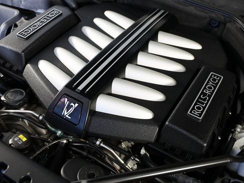 Used 2016 Rolls-Royce Wraith image 43