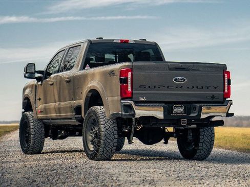 New 2026 Ford F250 Lariat w/ Lariat Ultimate Package image 4