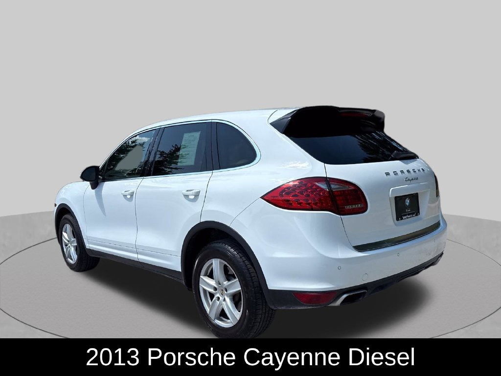 Used 2013 Porsche Cayenne Diesel AWD/4WD image 3