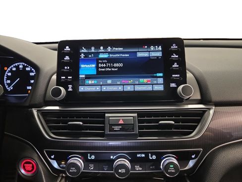 Used 2021 Honda Accord Sport image 14