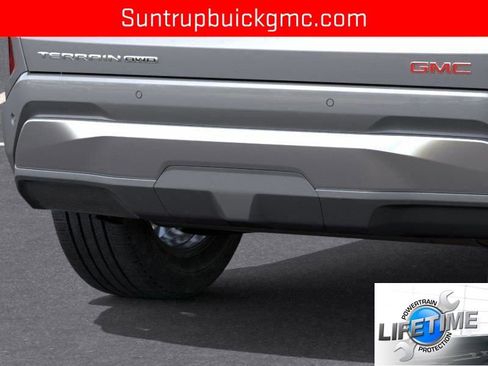 New 2026 GMC Terrain Denali w/ LPO, Floor Liner Package image 46