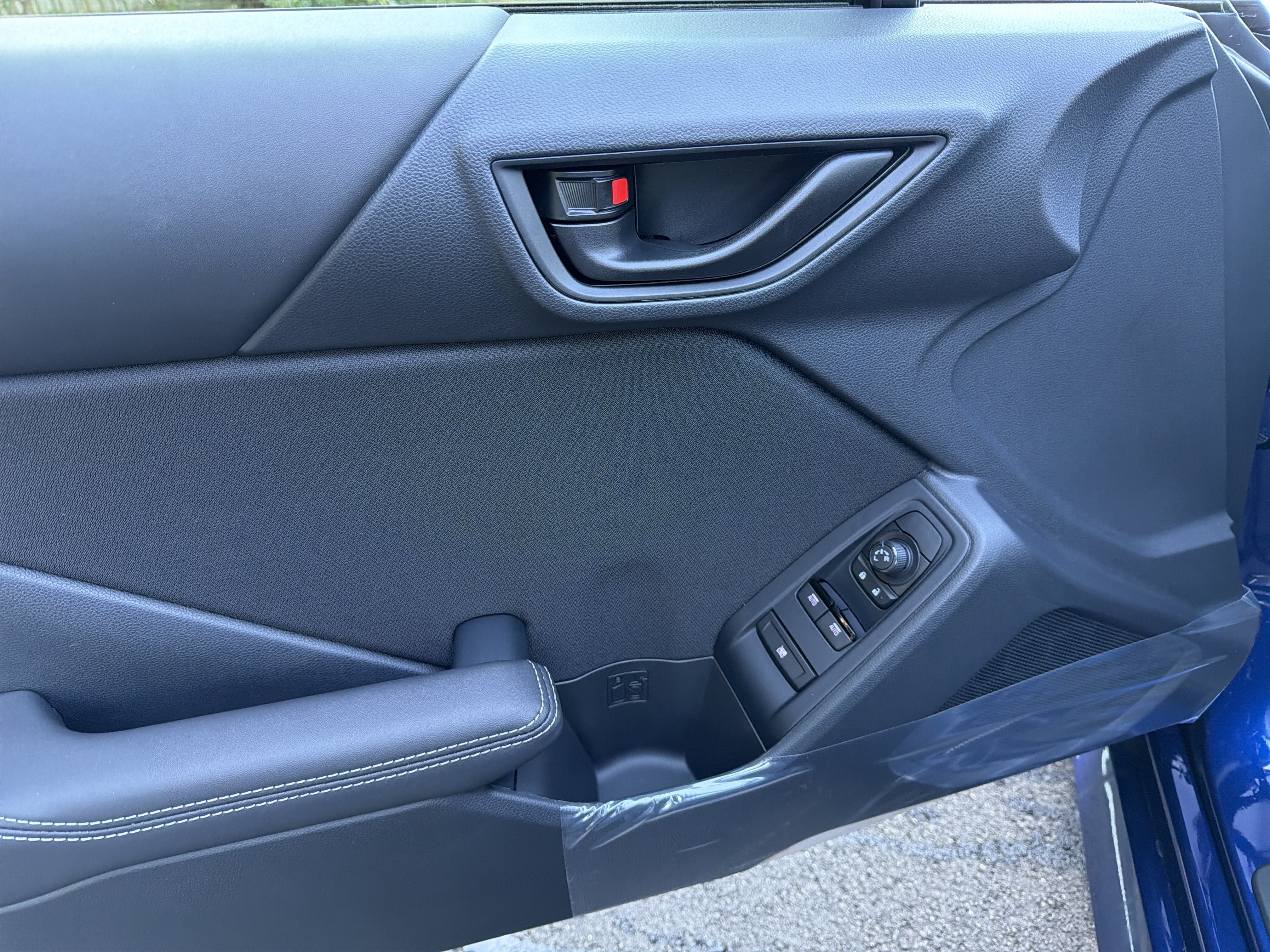 New 2027 Toyota GR86 w/ ALL Weather Mat Package (TMS) RWD image 8