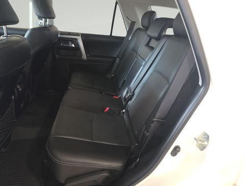 Used 2023 Toyota 4Runner Limited AWD/4WD image 25