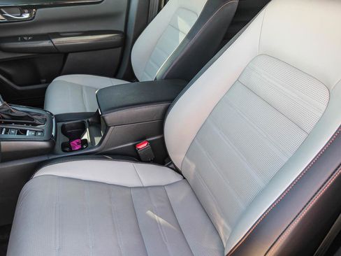 Used 2023 Honda CR-V Sport Touring image 3