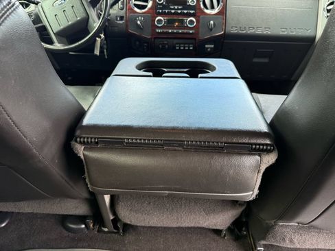 Used 2010 Ford F250 Lariat AWD/4WD image 23