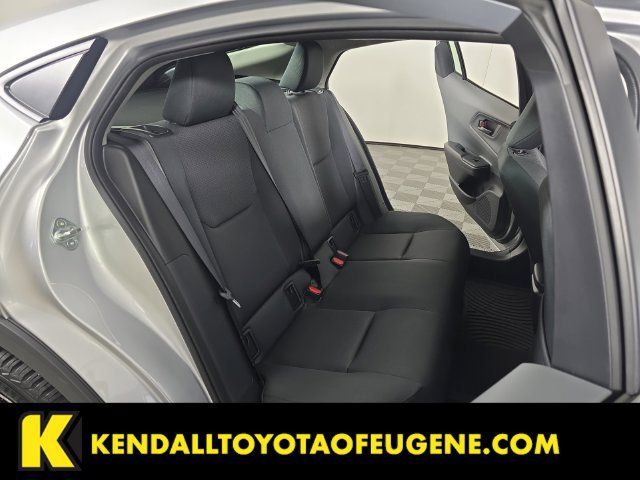 Used 2024 Toyota Prius LE AWD/4WD image 25