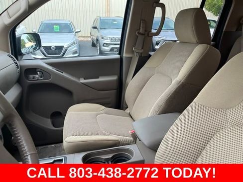 Used 2018 Nissan Frontier SV w/ Value Truck Package RWD image 10