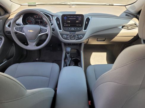 Used 2023 Chevrolet Malibu LS FWD image 15