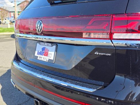 New 2026 Volkswagen Atlas SEL AWD/4WD image 17