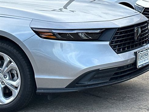 New 2025 Honda Accord LX image 4