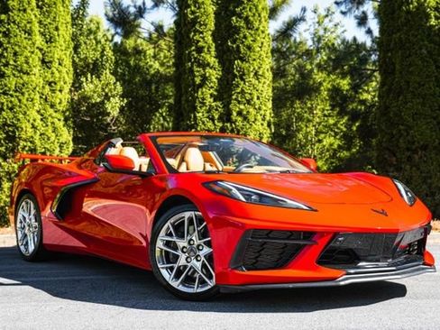 Used 2024 Chevrolet Corvette Stingray Premium Conv w/ Z51 Performance Package RWD image 5
