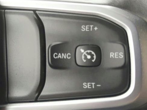 Used 2024 RAM 2500 Big Horn image 21