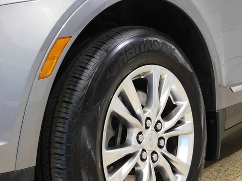 Used 2020 Cadillac XT5 Premium Luxury AWD/4WD image 10