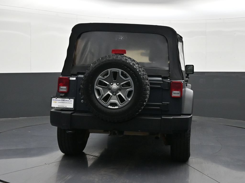Used 2017 Jeep Wrangler Unlimited Rubicon w/ Dual Top Group AWD/4WD image 4