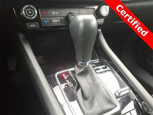 Certified 2022 Jeep Compass Altitude image 18