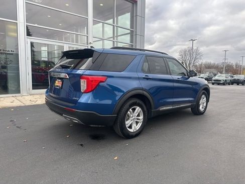Used 2021 Ford Explorer XLT w/ Equipment Group 202A image 13