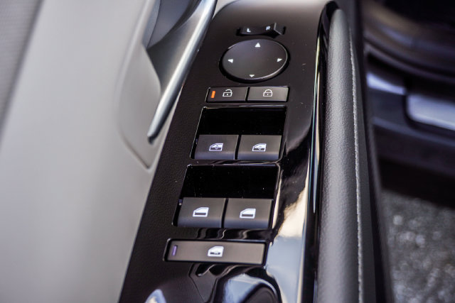 New 2026 Hyundai Tucson Limited FWD image 40