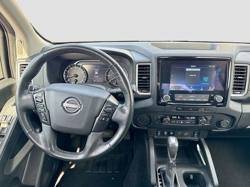 Used 2024 Nissan Frontier SV w/ SV Convenience Package RWD image 29